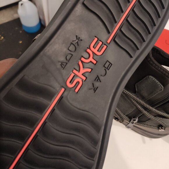 NWT Skye Footwear 13 M - Picture 8 of 16